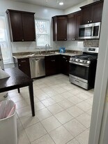 48 7th St, Unit unit 1 in Cambridge, MA - Building Photo