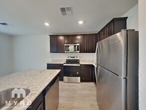 282 S Oak St in Florence, AZ - Building Photo - Building Photo