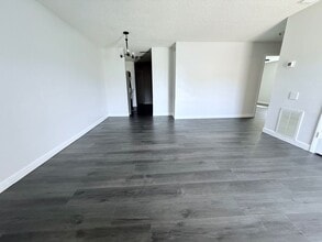 4519 67th St W in Bradenton, FL - Building Photo - Building Photo