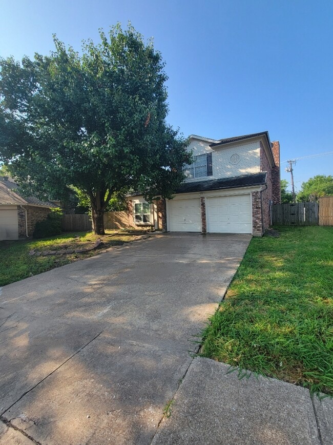 property at 7618 Clairmont Ave