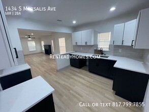 1434 S Marsalis Ave in Dallas, TX - Building Photo - Building Photo