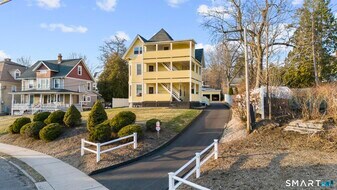 83 Prospect St in Bristol, CT - Building Photo