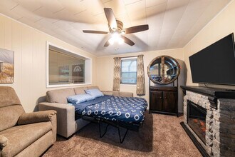 234 N Hamilton St in Gary, IN - Foto de edificio - Building Photo