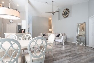 5125 Cedar Springs Dr in Naples, FL - Building Photo - Building Photo