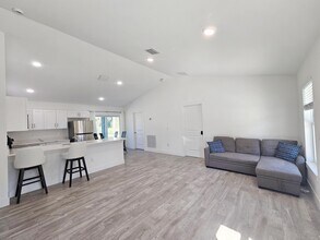 2447 NW 5th St in Okeechobee, FL - Building Photo - Building Photo
