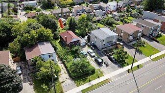 777 Birchmount Rd in Toronto, ON - Building Photo