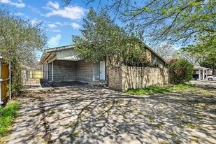 2605 14th St in Plano, TX - Building Photo