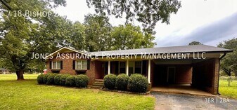 418 Bishops Branch Rd in Pendleton, SC - Building Photo