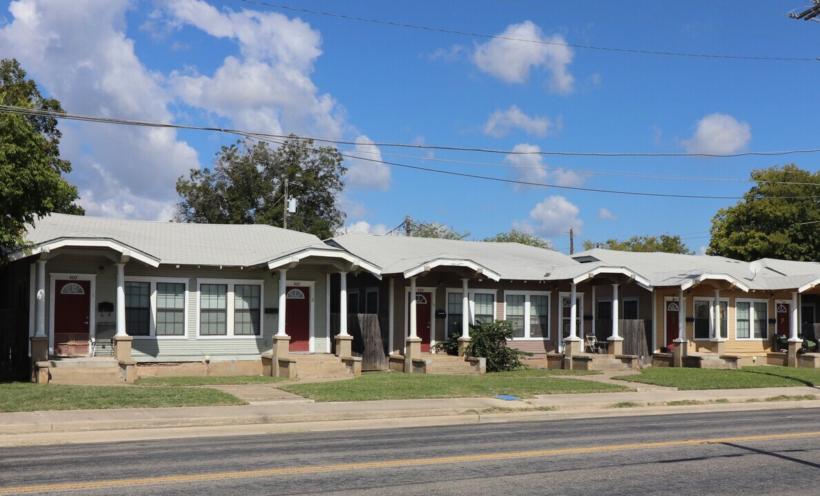 401 Main St in Brownwood, TX - Building Photo