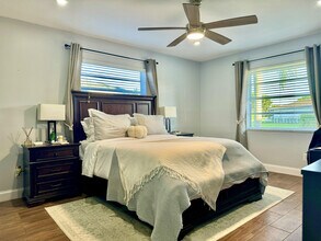 1381 Wyndcliff Dr in Wellington, FL - Building Photo - Building Photo