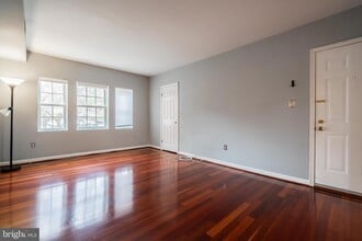 1713 N Troy St in Arlington, VA - Building Photo - Building Photo