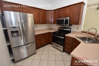 643 Oakland Hills Dr in Arnold, MD - Building Photo - Building Photo