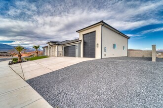 362 Firerock Way in Hurricane, UT - Building Photo - Building Photo