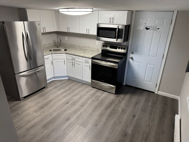 property at 878 Ohio St