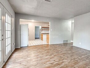 601 N Wisconsin Ave in Oklahoma City, OK - Building Photo - Building Photo