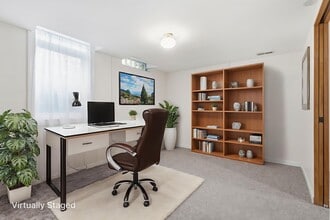 560 S Ann Arbor St in Saline, MI - Building Photo - Building Photo