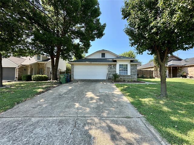 1416 Woodfern Dr in Arlington, TX - Building Photo - Building Photo