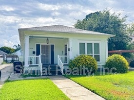 2626 Jasmine St in New Orleans, LA - Building Photo