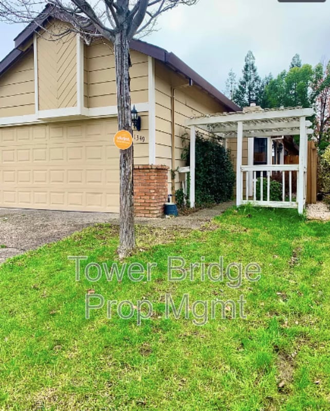 1349 Chignahuapan Way in Roseville, CA - Building Photo - Building Photo