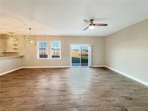 317 Spinnaker St in Elizabeth City, NC - Building Photo - Building Photo