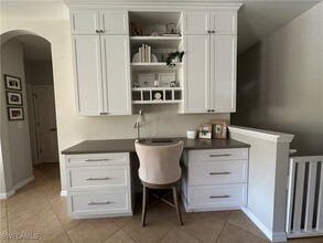 23420 Alamanda Dr in Bonita Springs, FL - Building Photo - Building Photo