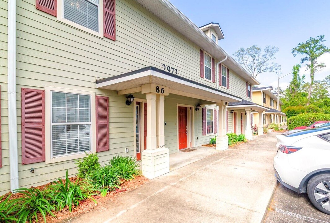 2972 SW 35th Pl in Gainesville, FL - Building Photo