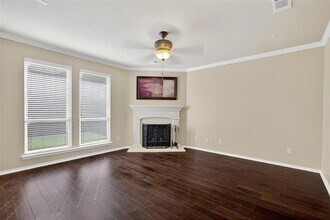 4536 Fern Valley Dr in Fort Worth, TX - Building Photo - Building Photo