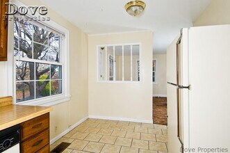 2415 N Hillcrest Dr in Springfield, TN - Building Photo - Building Photo