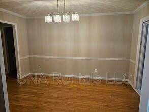 4635 Hampton Square Dr in Alpharetta, GA - Building Photo - Building Photo