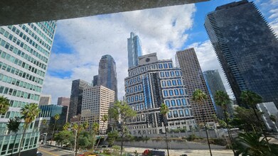 1026 Ingraham St in Los Angeles, CA - Building Photo - Building Photo