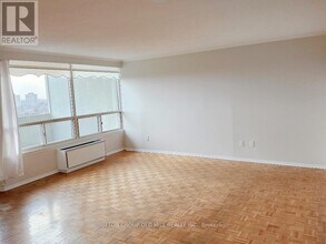 288 Mill Rd in Toronto, ON - Building Photo - Building Photo