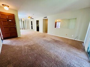 506 Orange Dr in Altamonte Springs, FL - Building Photo - Building Photo