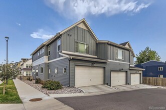 6218 W 28th Ct in Wheat Ridge, CO - Foto de edificio - Building Photo