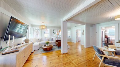 807 2nd St S in Jacksonville Beach, FL - Building Photo - Building Photo