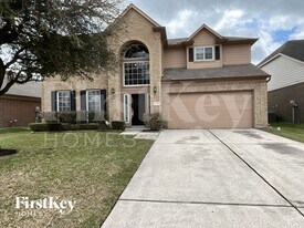4162 Wells Mark Dr, Unit Unit 9 in Humble, TX - Building Photo