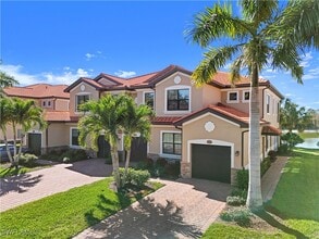 26225 Palace Ln in Bonita Springs, FL - Building Photo - Building Photo