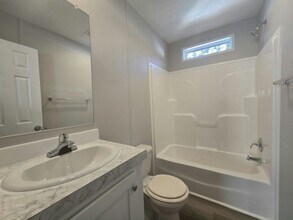 18118 US-41 in Lutz, FL - Building Photo - Building Photo