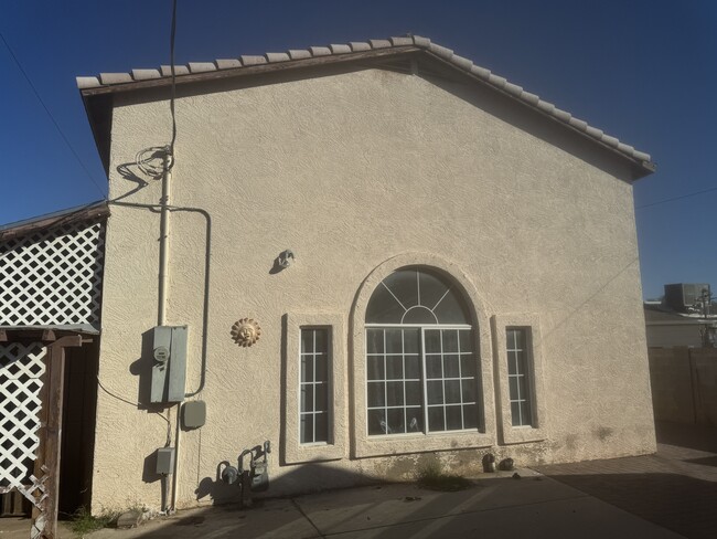 6216 S 4th Ave in Phoenix, AZ - Building Photo - Building Photo