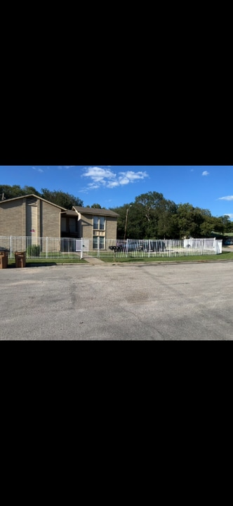 2906 Sweeney Ln in Austin, TX - Foto de edificio