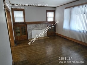 1272 SW Western Ave in Topeka, KS - Building Photo - Building Photo