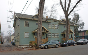 1217-1221 25th St in Sacramento, CA - Building Photo - Building Photo