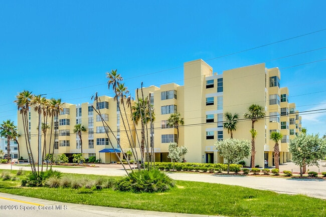 property at 4700 Ocean Beach Blvd