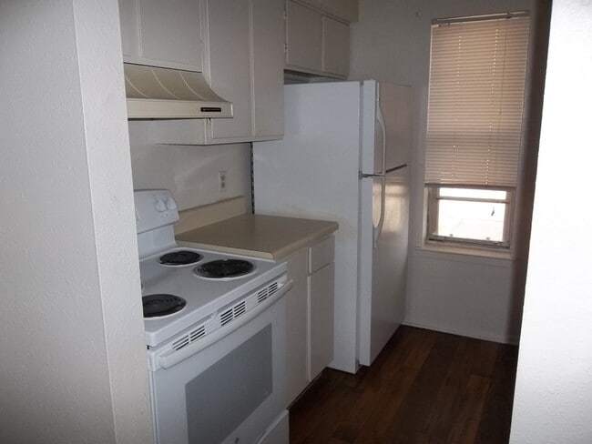 property at 1107 Whitney Pl Dr