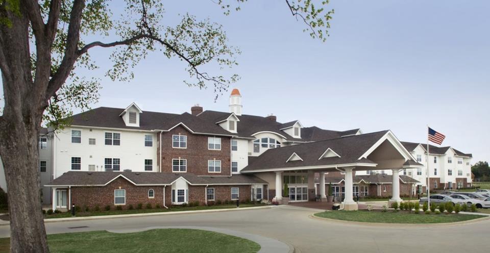 Sable Lodge in South Portland, ME - Building Photo