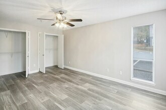 Rise Sunridge in Charlotte, NC - Building Photo - Building Photo
