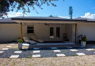 3511 Santiago Way in Naples, FL - Building Photo - Building Photo