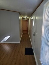 188 Dixon Rd in Holly Ridge, NC - Building Photo - Building Photo