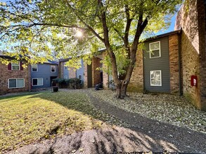 280 S Hill Ave in Fayetteville, AR - Building Photo - Building Photo
