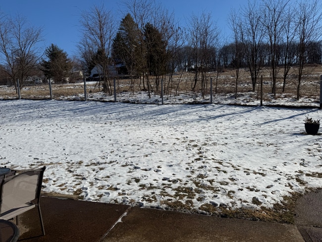 1344 E College Ave, Unit 2 in State College, PA - Foto de edificio - Building Photo