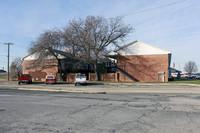 English Village in Oklahoma City, OK - Foto de edificio - Building Photo